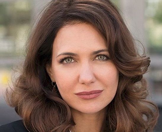 Alena Vodonaeva nemis porno kanali uchun suratga tushmoqda